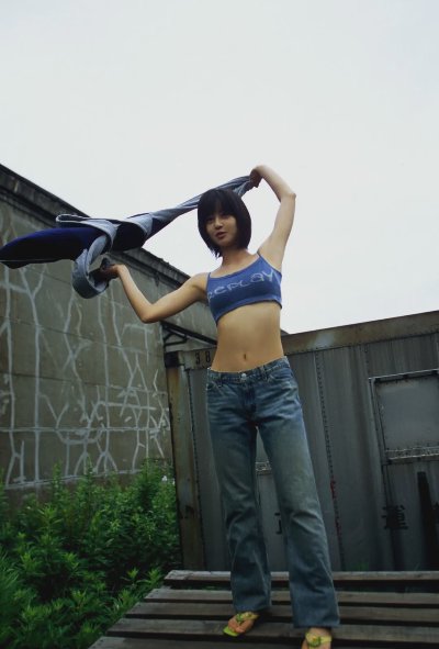 写真集 | 堀北真希 -UNDERAGE! 写真集 - 图片 3