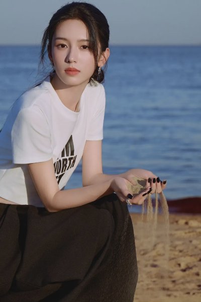 周也 | 海边的美人 - 图片 1