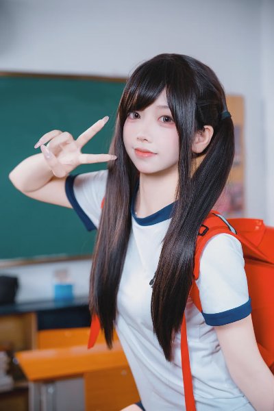 放课后双马尾白丝美腿写真 - 图片 5