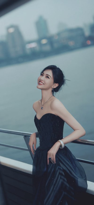 𝙎𝙝𝙖𝙧𝙚｜唐嫣壁纸4k高清全面屏 - 图片 1