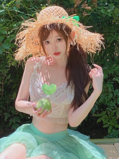 显身材的万能拍照姿势，这些动作姿势，漂亮气质又清新，浪漫甜美又好看 - 图片 5