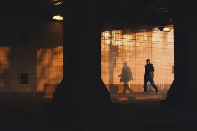 太会拍了！他把普通人的瞬间变成了永恒的艺术 - 图片 1