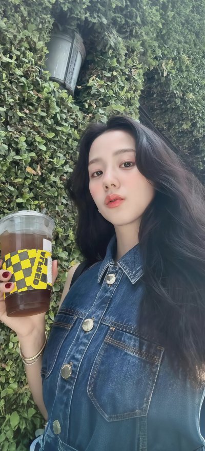 好爱这期jisoo壁纸啊！每一张都是独家限定！ - 图片 1