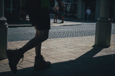 别追瞬间了，先停一秒：街头摄影最大的误区 - 图片 3