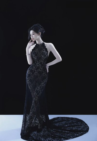 黑色露背蕾丝裙极品美腿写真 - 图片 4