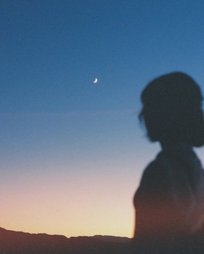 万物皆有裂痕，那是光漏进来的地方 - 图片 3