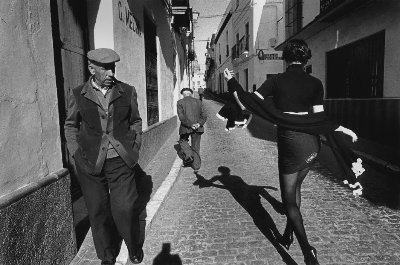 他将时尚带回自然场景，创造了与众不同的时尚摄影方式，摄影师Ferdinando Scianna - 图片 4