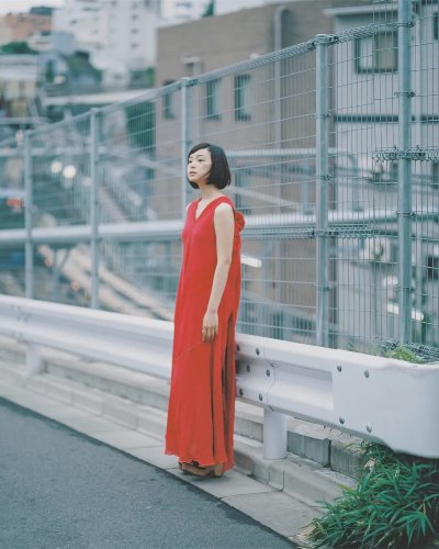 审美提升！滨田英明“迷人”的人像写真摄影作品（1） - 图片 4