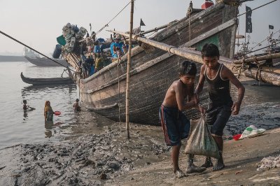 2025年LensCulture街头摄影奖的获奖者约瑟夫·马查克 - 图片 3