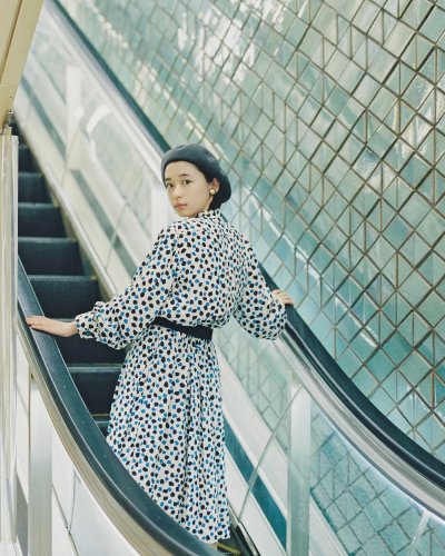 审美提升！滨田英明“迷人”的人像写真摄影作品（1） - 图片 3