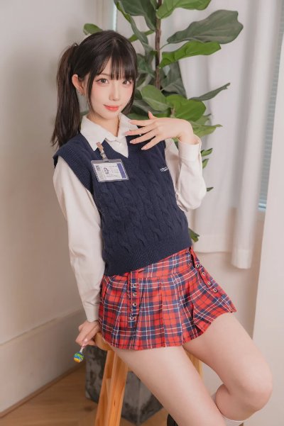 JK制服清纯少女美腿写真 - 图片 2