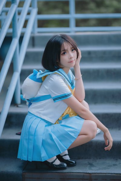 短发软萌甜妹JK制服写真 - 图片 1