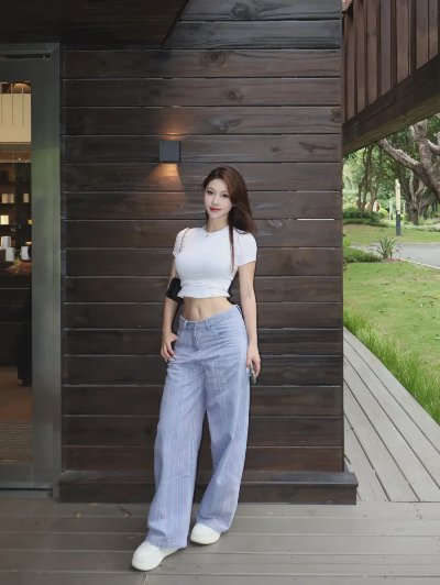 户外拍照几个小动作，松弛漂亮，出片自然身材好 - 图片 5