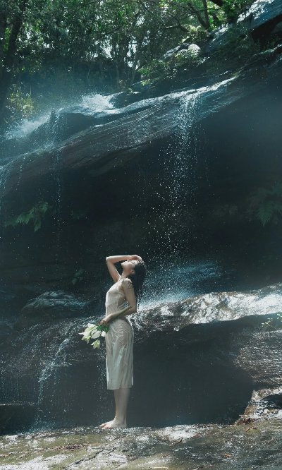 iPhone壁纸 | 自由感人物壁纸 - 图片 3