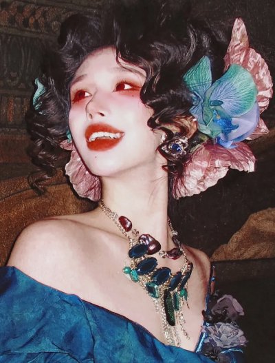 iPhone壁纸 | 自由感人物壁纸 - 图片 1