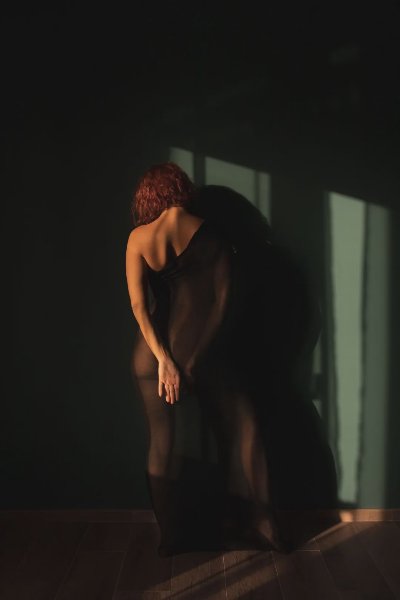 虚实之间 - 图片 1